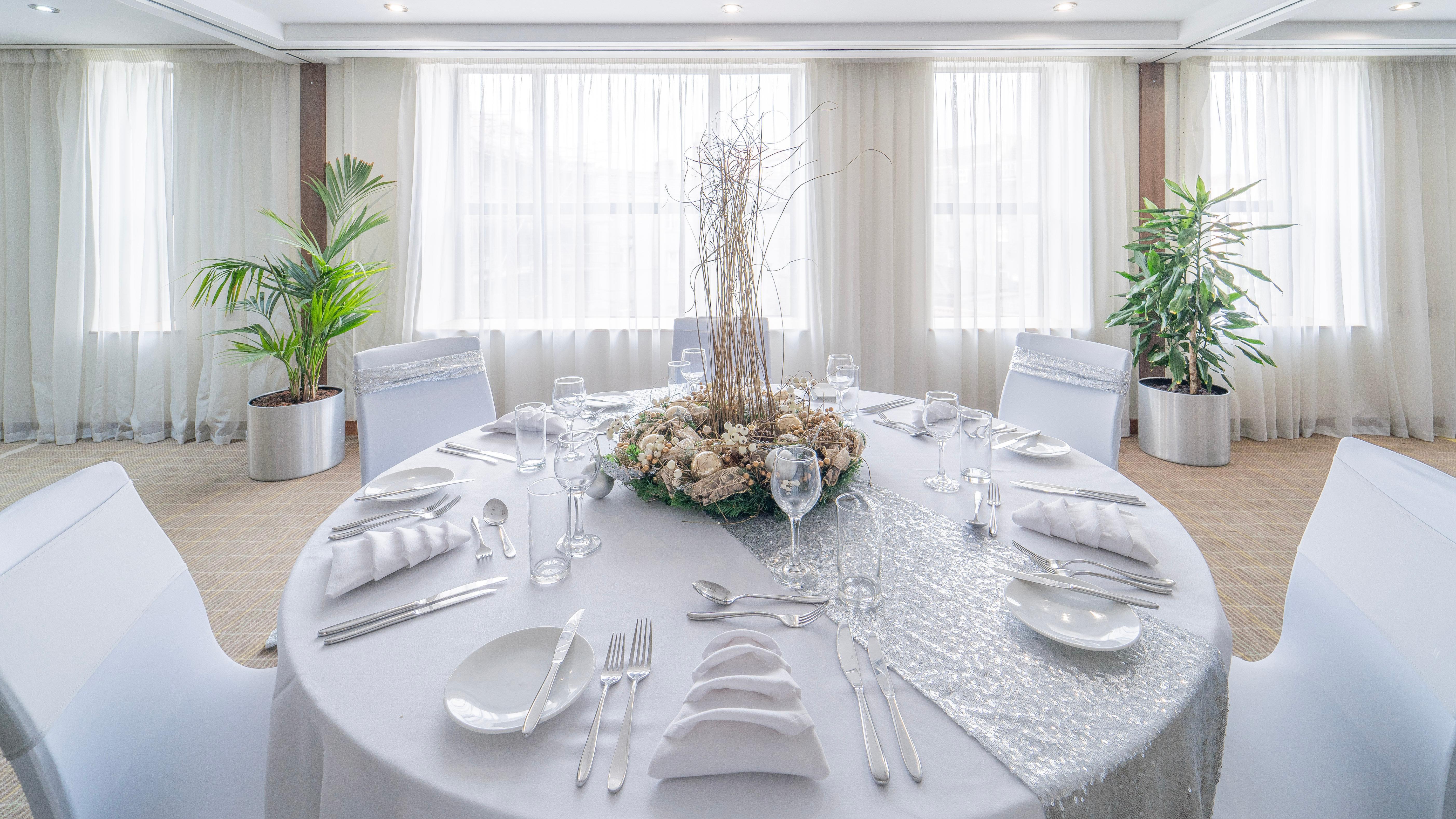 Holiday Inn Bristol Filton By Ihg Winterbourne Exterior photo