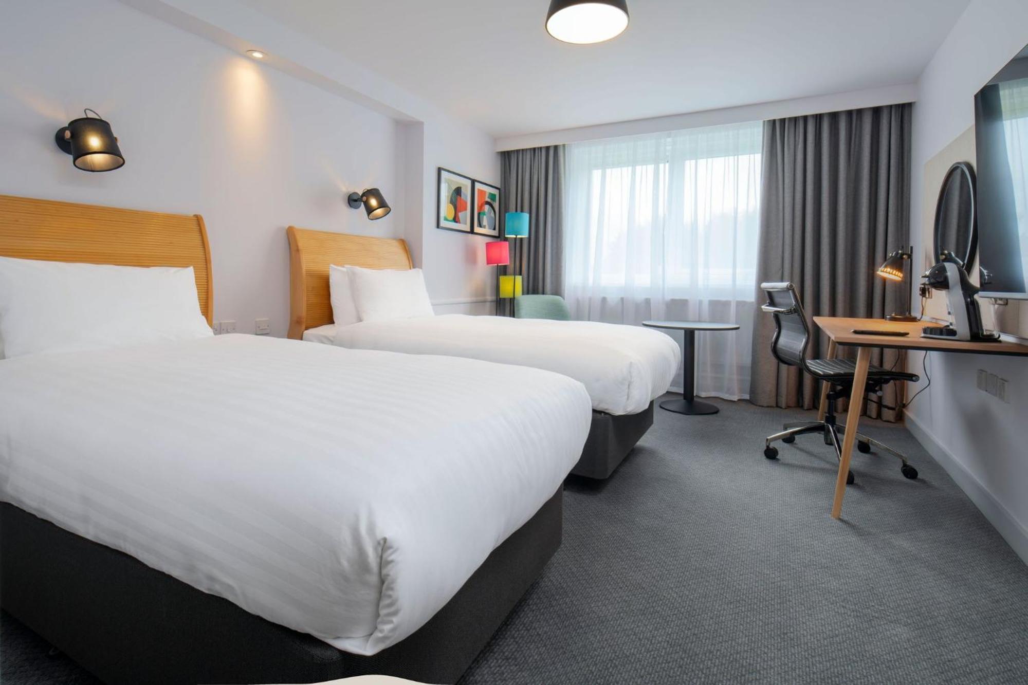 Holiday Inn Bristol Filton By Ihg Winterbourne Exterior photo