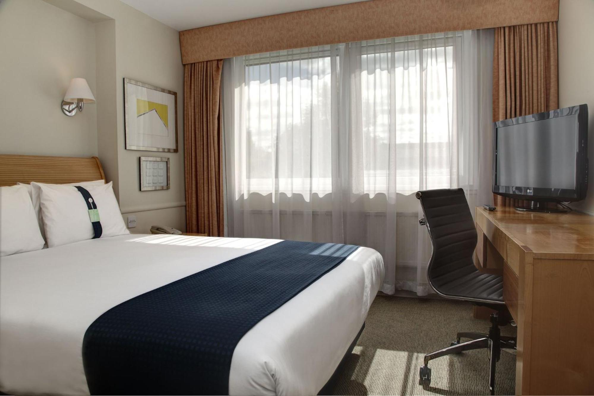 Holiday Inn Bristol Filton By Ihg Winterbourne Exterior photo
