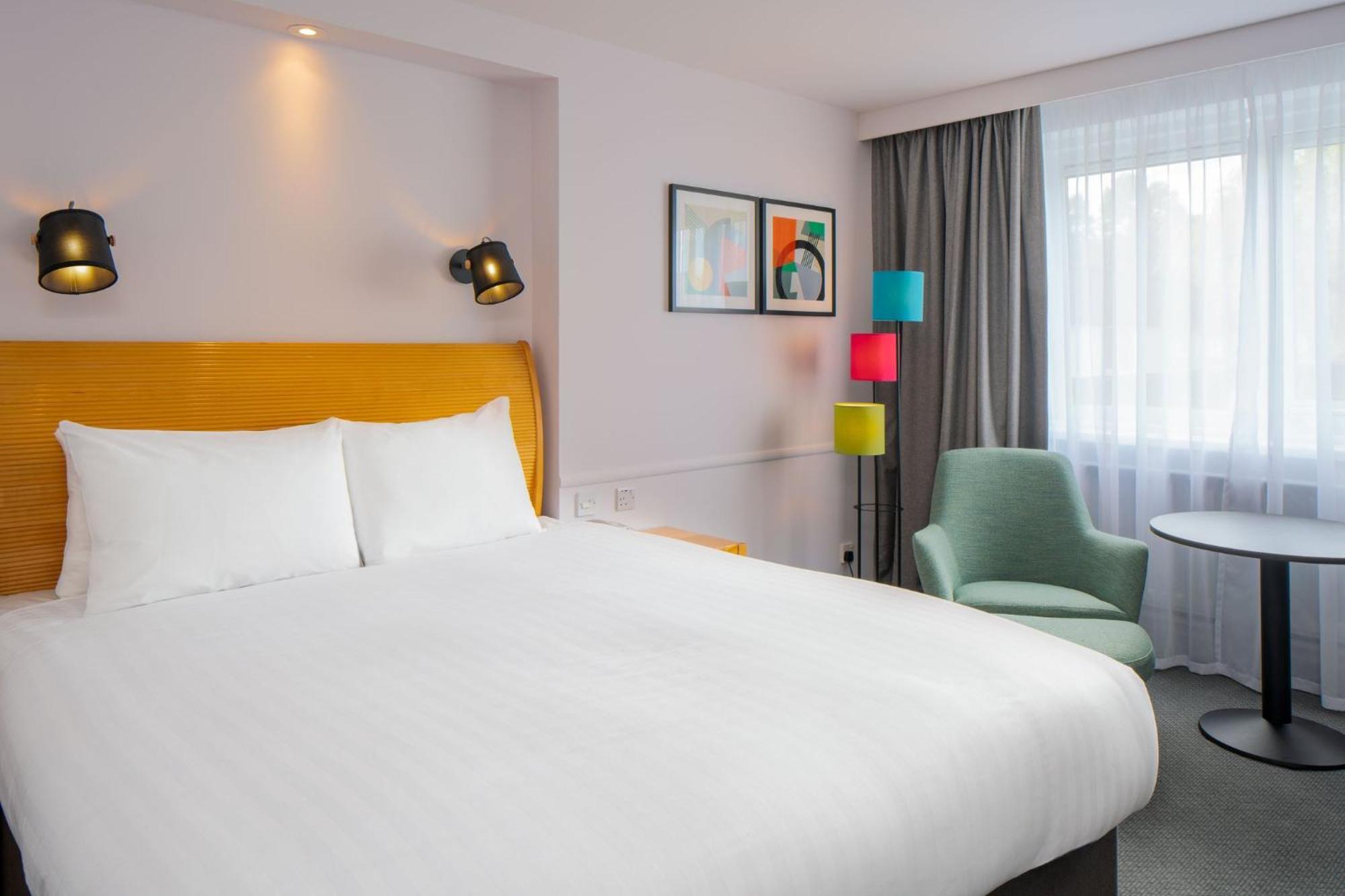 Holiday Inn Bristol Filton By Ihg Winterbourne Exterior photo